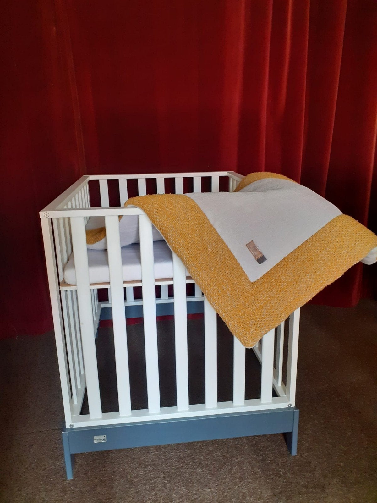 Babybox Child wood by Childhome afm 80x100 cm, Ophalen of Verzenden, Zo goed als nieuw, Rechthoekig, In hoogte verstelbaar