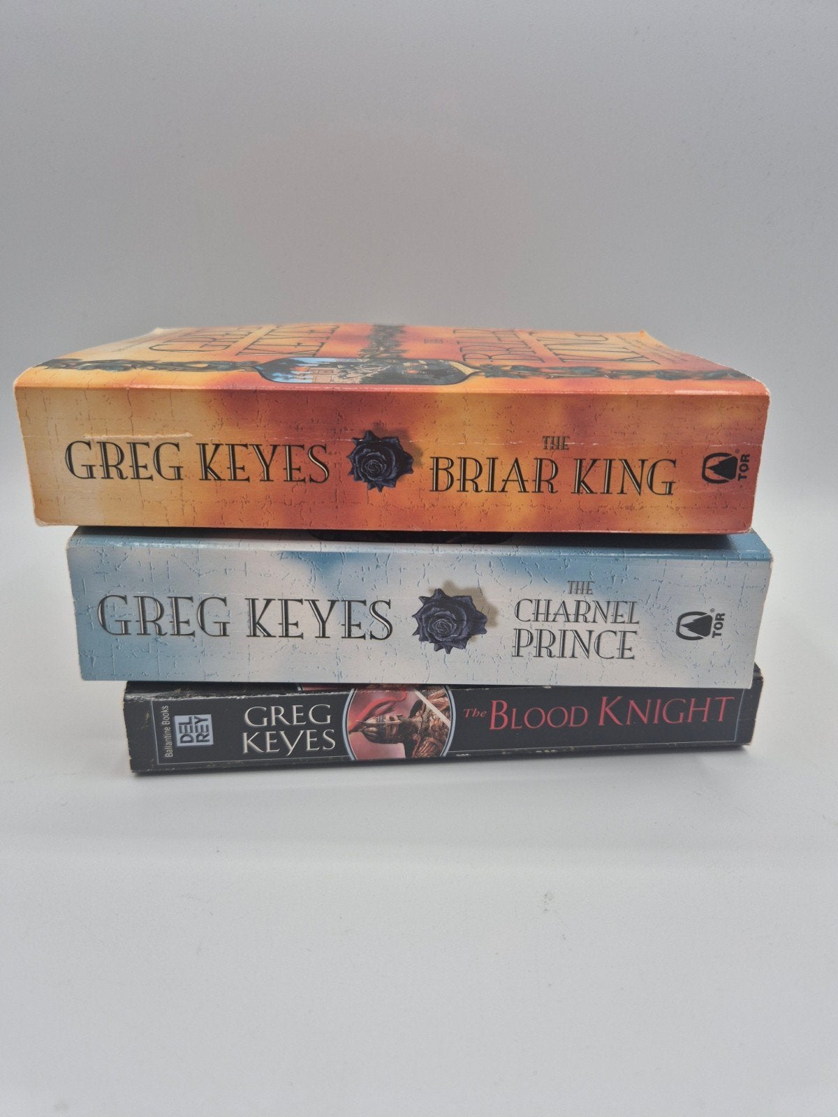 Greg Keyes - The Kingdoms of Thorn and Bone (3 boeken), Boeken, Ophalen of Verzenden, Gelezen, Greg Keyes