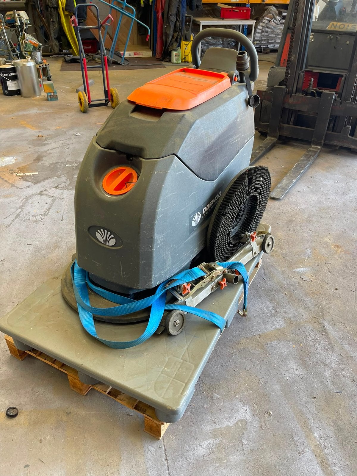 DAEWOO DAFL55B Schrobmachine (incompleet), Ophalen, Gebruikt, Schrobmachine