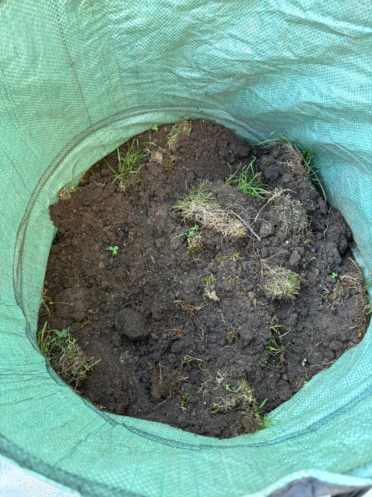 Grond/aarde, Ophalen