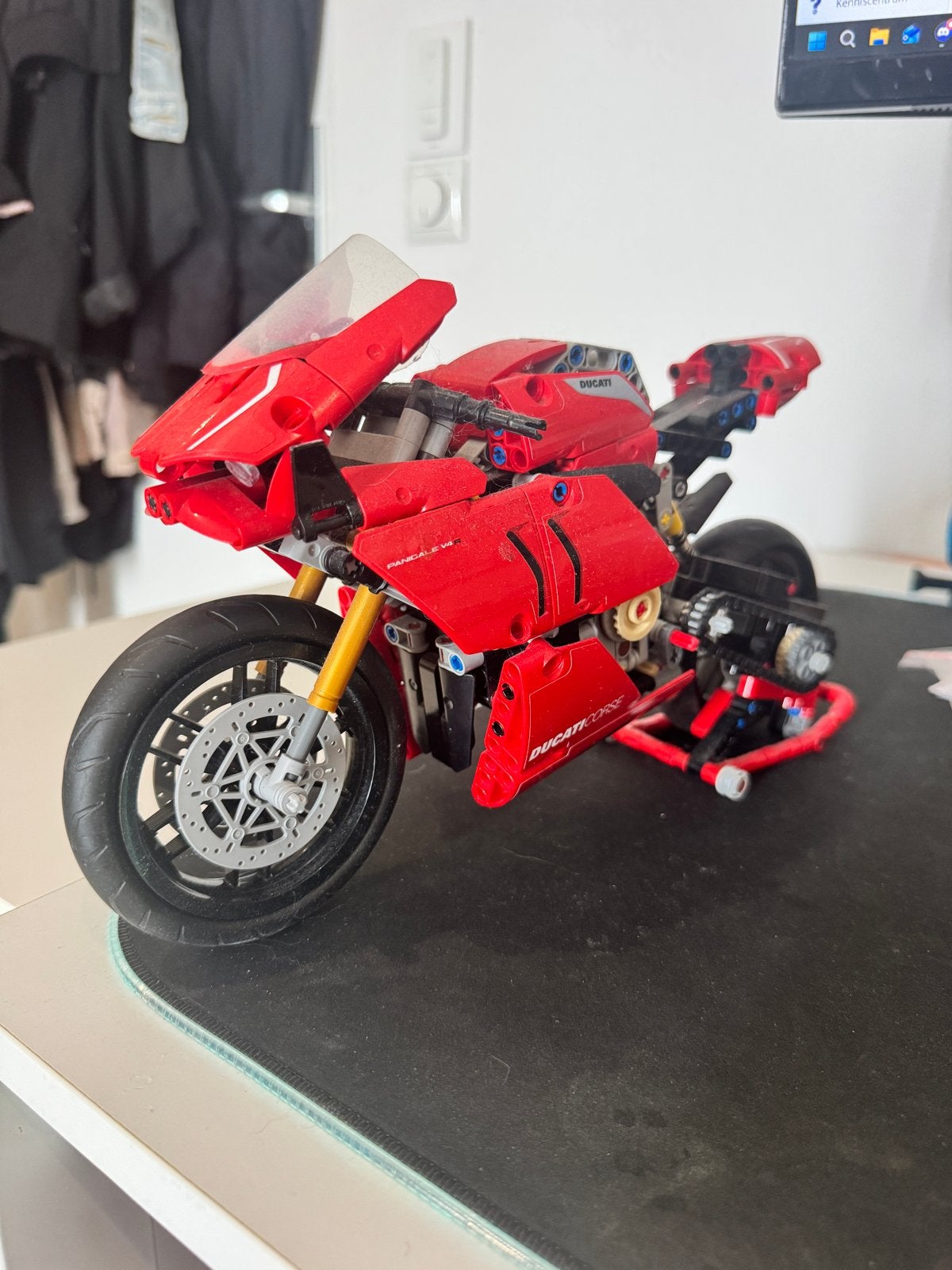 Lego Technic Ducati Panigale V4 R #42107, Ophalen, Gebruikt, Groter dan 1:32