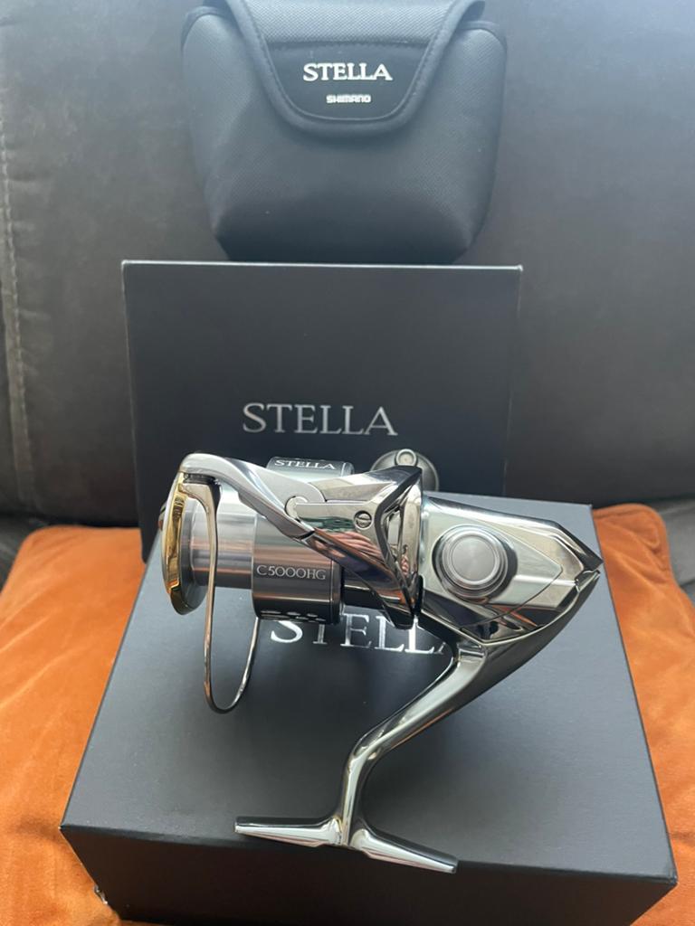 Shimano Stella C5000HG, Watersport en Boten, Ophalen of Verzenden, Zo goed als nieuw, Complete set