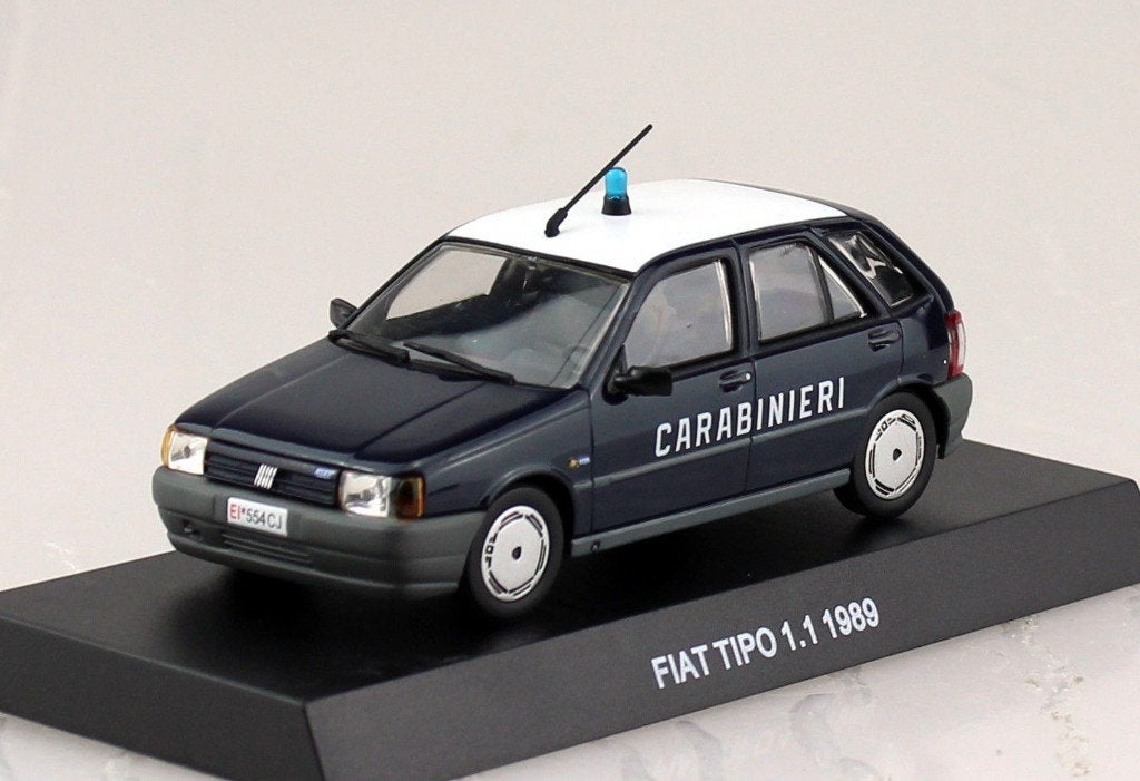 Fiat Tipo 1.1 Hatchback L' Arma dei Carabinieri 1989, Hobby en Vrije tijd, Verzenden, Nieuw, Dak Mantova Via Martiri di Belfiore 4 info@dakmantova.com