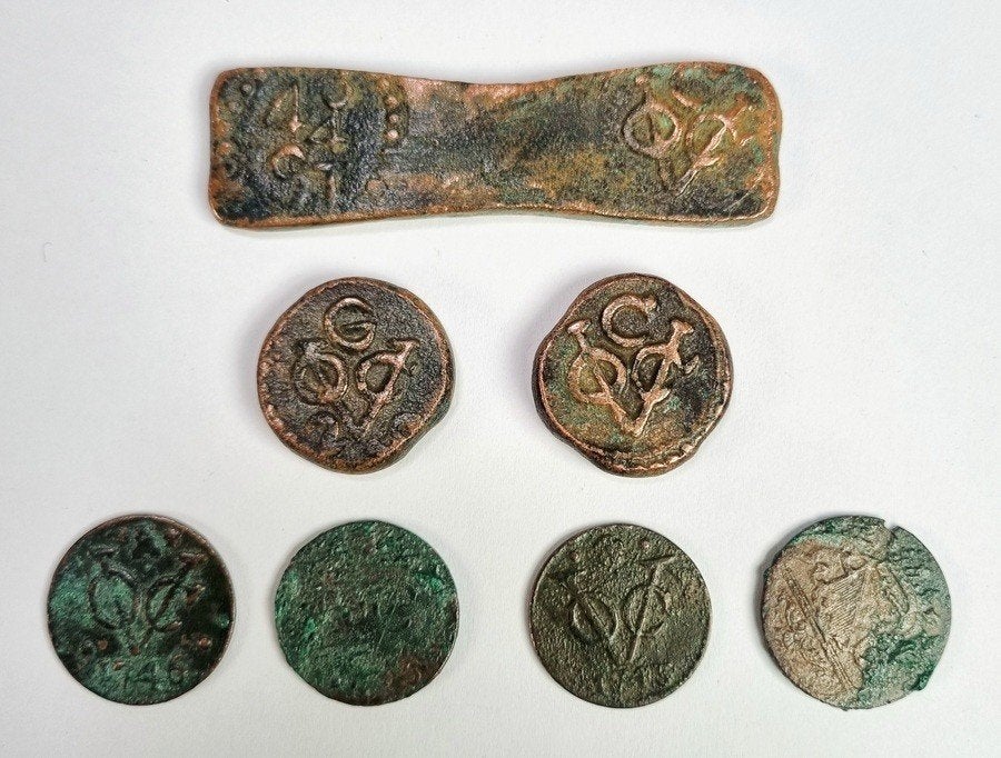 208. Koperen VOC-munten, Nederlands-Indië, 17e–18e eeuw, Ophalen