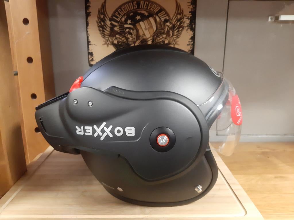 Roof Boxxer helm XL motor scooter helm Roof Boxer antraciet, Motoren, Kleding | Motorhelmen, Pascalstraat 6 1704 RD Heerhugowaard