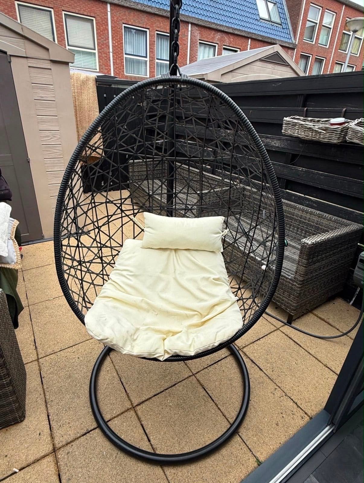 Comfortabele hangstoel voor binnen of buiten, Ophalen, Gebruikt, Wicker