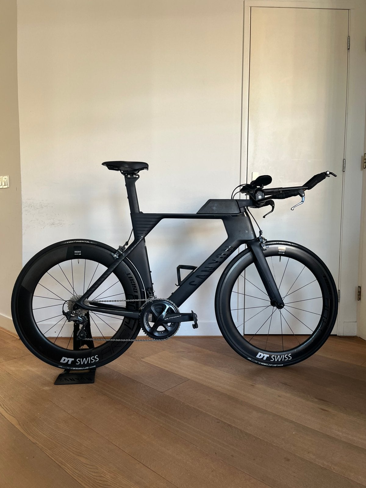 Canyon Speedmax CF 8.0 SL – Size L Shimano Ultegra DT Swiss, 28 inch, Carbon, Velgrem, Zo goed als nieuw
