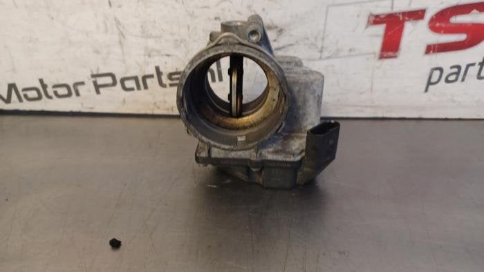 Gasklephuis van een Volkswagen Passat, Gebruikt, -, Volkswagen, -
