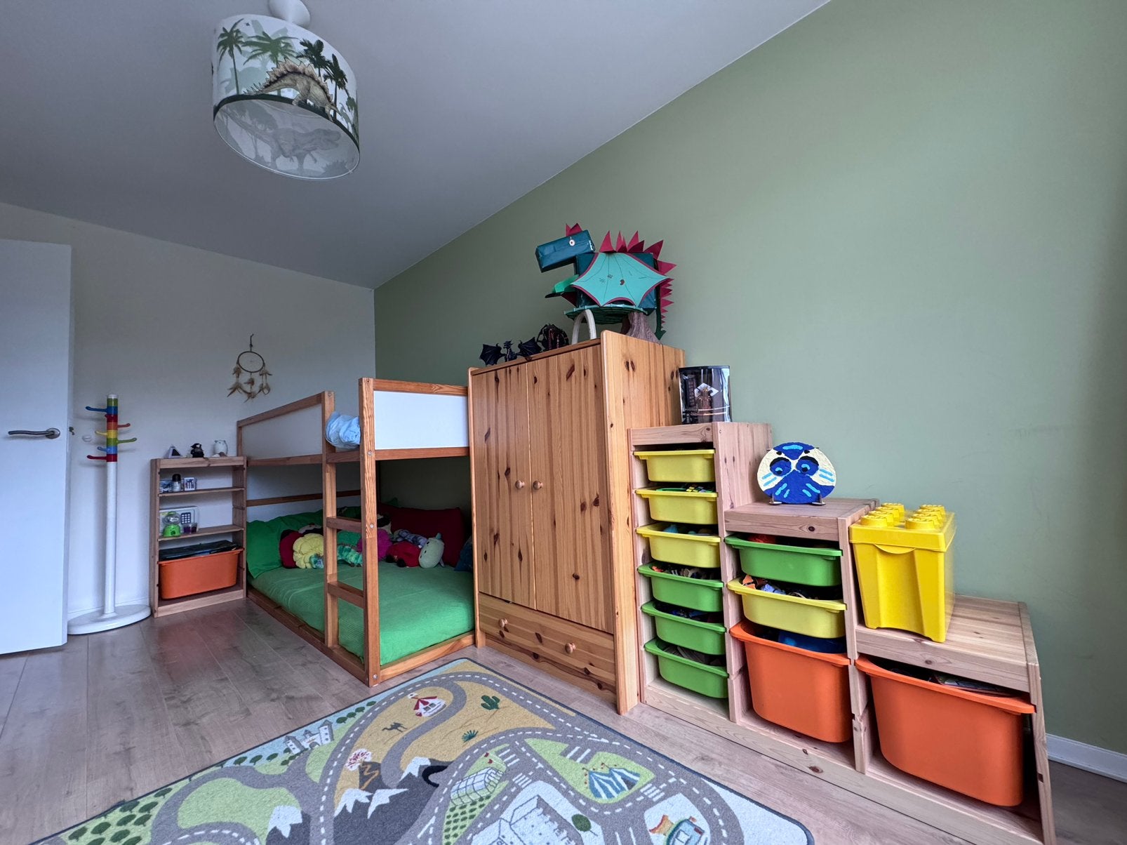 Compleet kinderkamer inrichting set / kinderbed, Ophalen, Zo goed als nieuw, Jongetje of Meisje