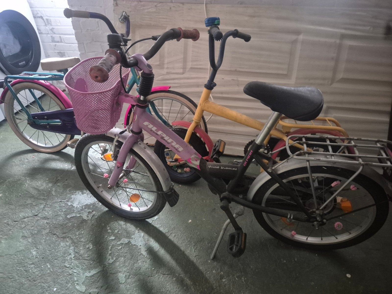 Kinderfiets Alpina Roze met Mandje - 16 inch, Velgrem, Alpina, Ophalen of Verzenden, 16 tot 20 inch
