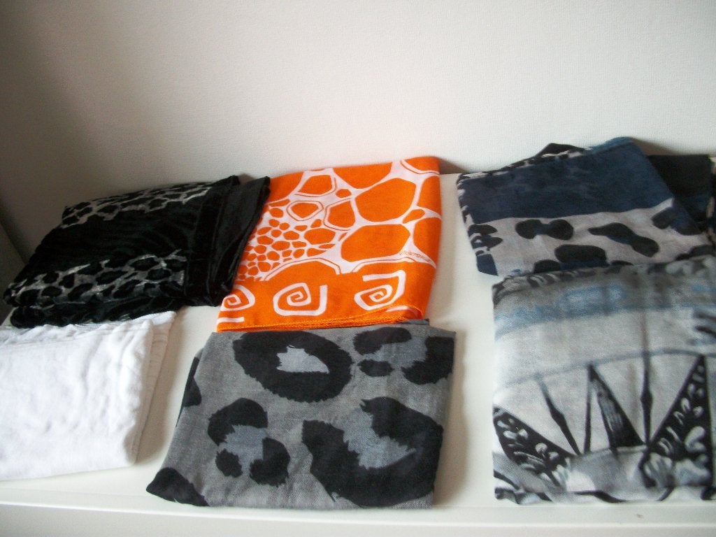 12 Sjaals Blauw Groen Geel Oranje Sandwich Kyra en Ko - p.st, Maat 46/48 (XL) of groter, Nieuw, Ophalen of Verzenden, Kyra & Ko