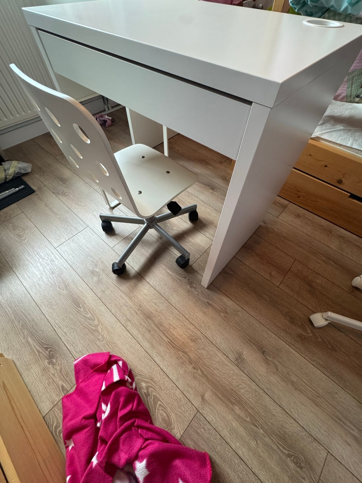 IKEA Micke kinderbureau met bureaustoel, Ophalen, Gebruikt, Met lades, IKEA
