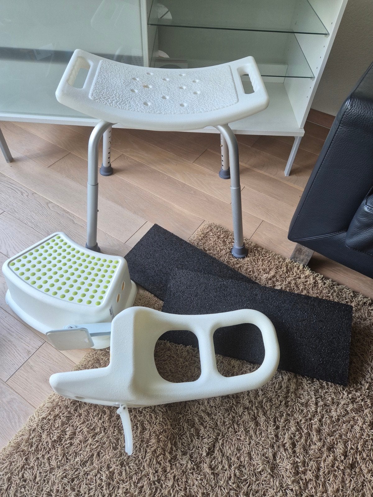 medische hulpmiddelen douche en ophoging voor rollator, Ophalen