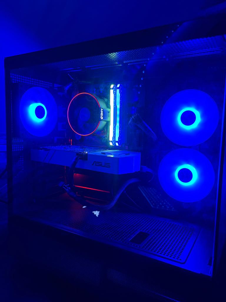 Goeie gaming pc zelf gebouwed met nieuwe onderdelen., Computers en Software, Desktop Pc's, Zo goed als nieuw, 3 tot 4 Ghz, SSD