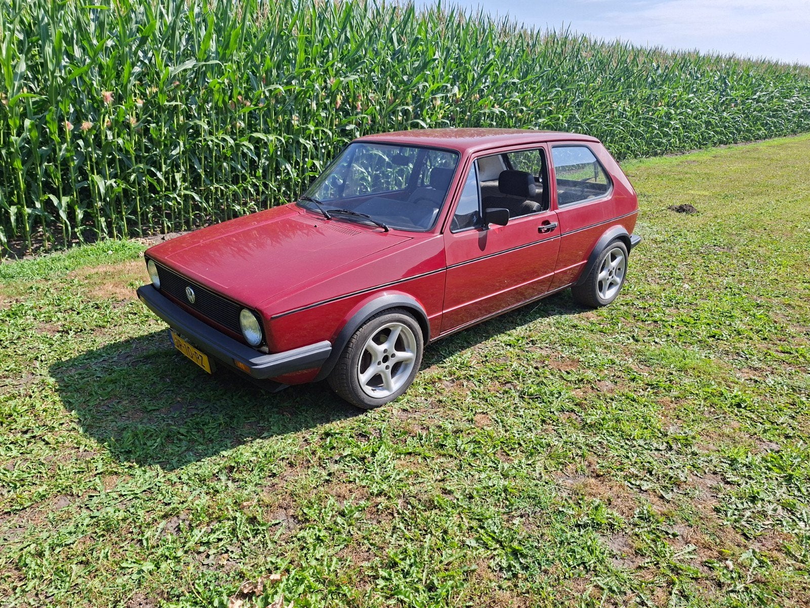 Volkswagen Golf 1.1 C 37KW 1983 Rood, 4 cilinders, Handgeschakeld, 50 pk, 750 kg