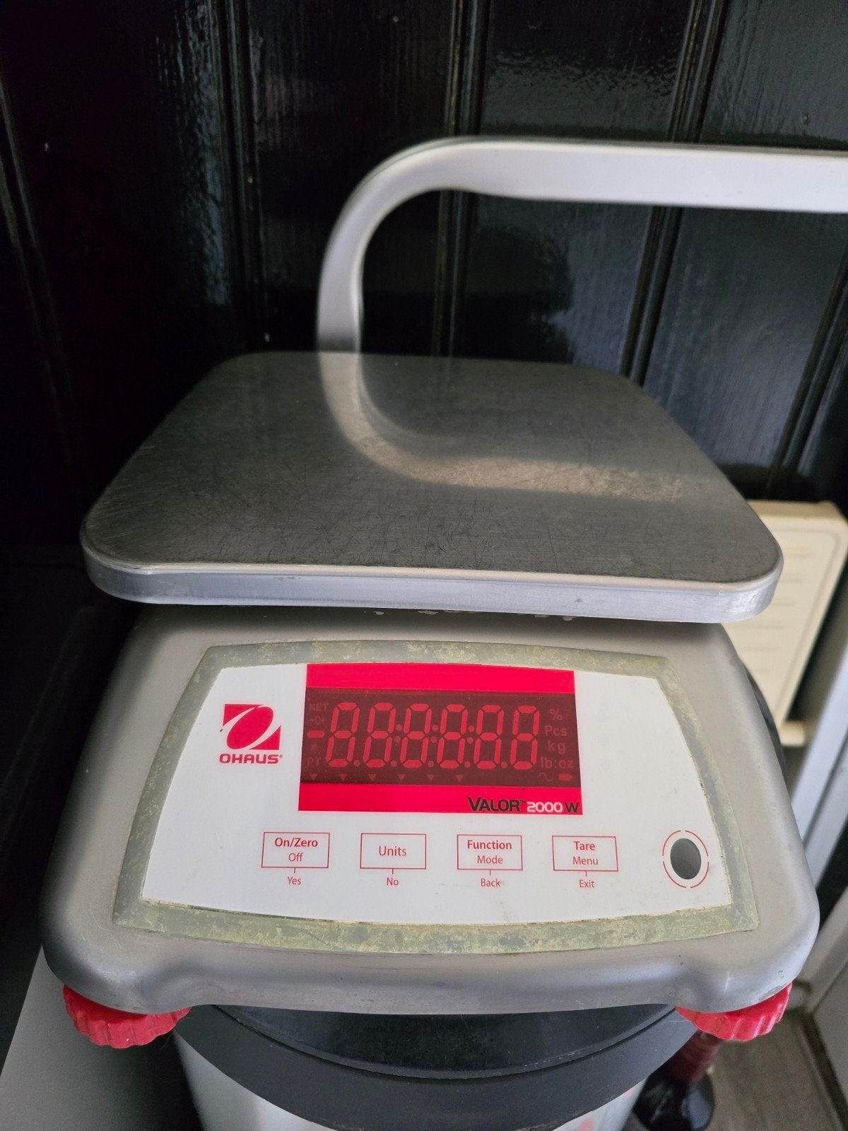 Ohaus Valor 2000W Voedingsweegschaal - Gebruikt, Goede Staat, Ophalen