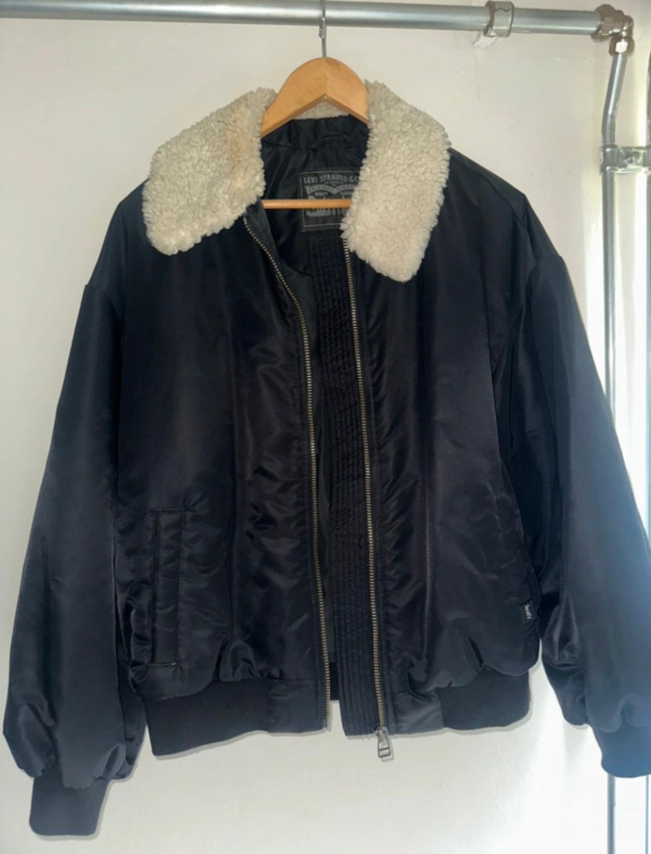 Levi Strauss & co zwarte retro sherpa bomber jack jas Levi’s, Ophalen of Verzenden, Gedragen, Maat 38/40 (M), Zwart