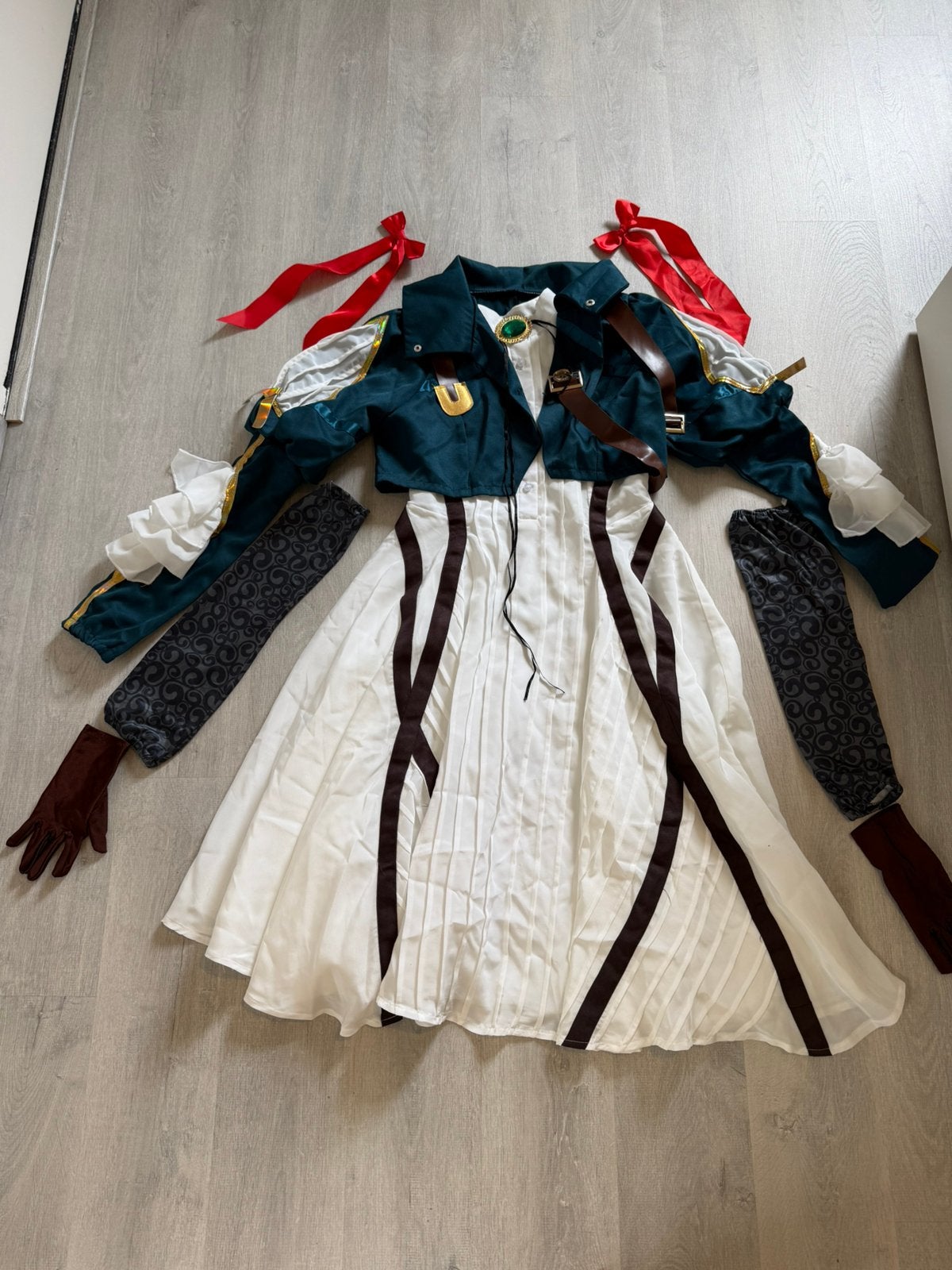 Violet Evergarden Cosplay Anime manga kostuum (Fayeeda), S, Ophalen of Verzenden, Zo goed als nieuw, Meisje