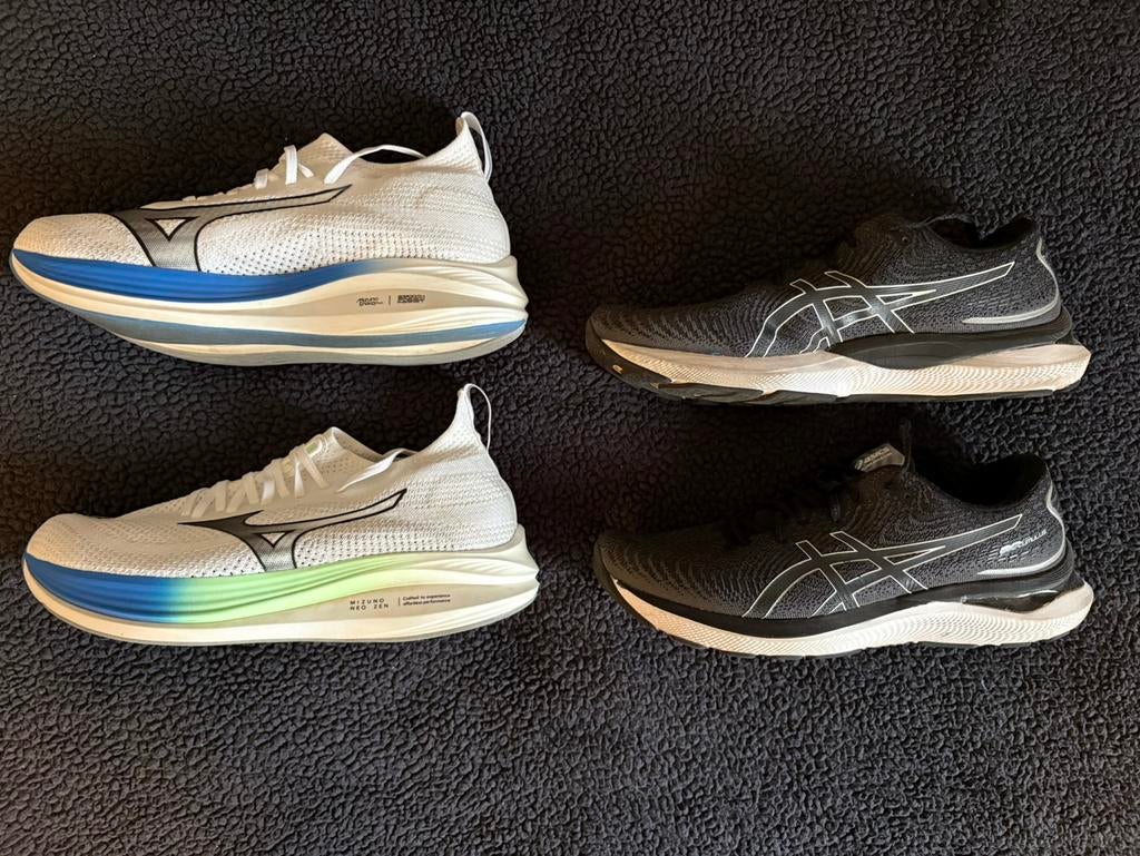 Hardloopschoenen Mizuno & Asics maat 46, Ophalen of Verzenden, Zo goed als nieuw, Sportschoenen, Zwart
