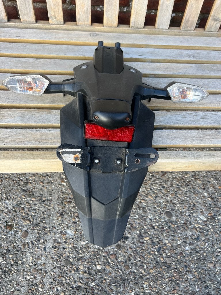 Kentekenplaat houder met spatbord en knipperlichten, Motoren, Ophalen of Verzenden, Gebruikt