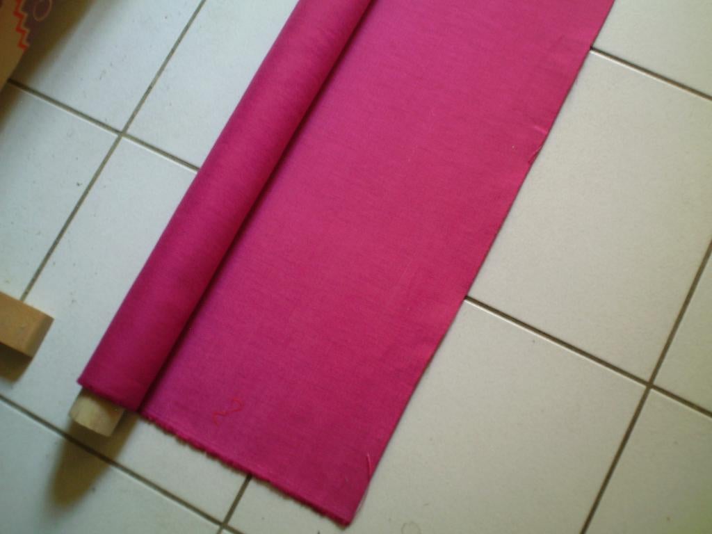 Stof - 09/12 - Nieuw !! En meer te koop !!, Bruin, 120 cm of meer, Ophalen of Verzenden, Katoen