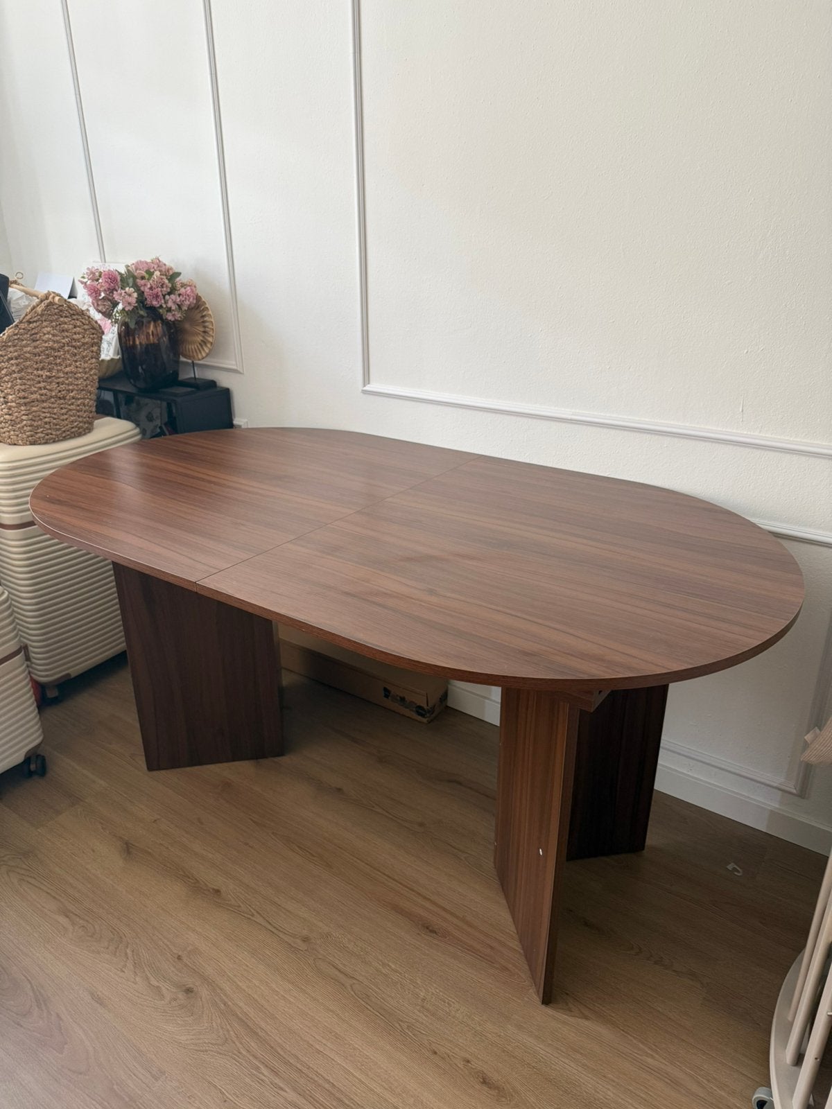 Gloednieuwe uitschuifbare japandi eettafel, Ophalen, Japandi, Nieuw, 50 tot 100 cm