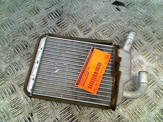 Kachelradiateur Volkswagen Transporter/Caravelle T5 2004, Auto-onderdelen, Gebruikt, Volkswagen, Volkswagen AG, Kundenbetreuung@volkswagen.de
