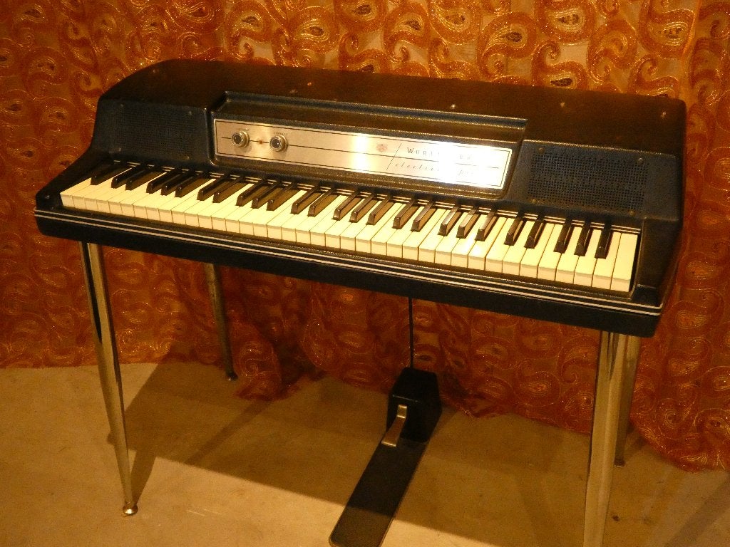 Wurlitzer 200a piano met restauratie en garantie, Muziek en Instrumenten, Keyboards, Gebruikt, Ophalen, Overige merken, Met standaard