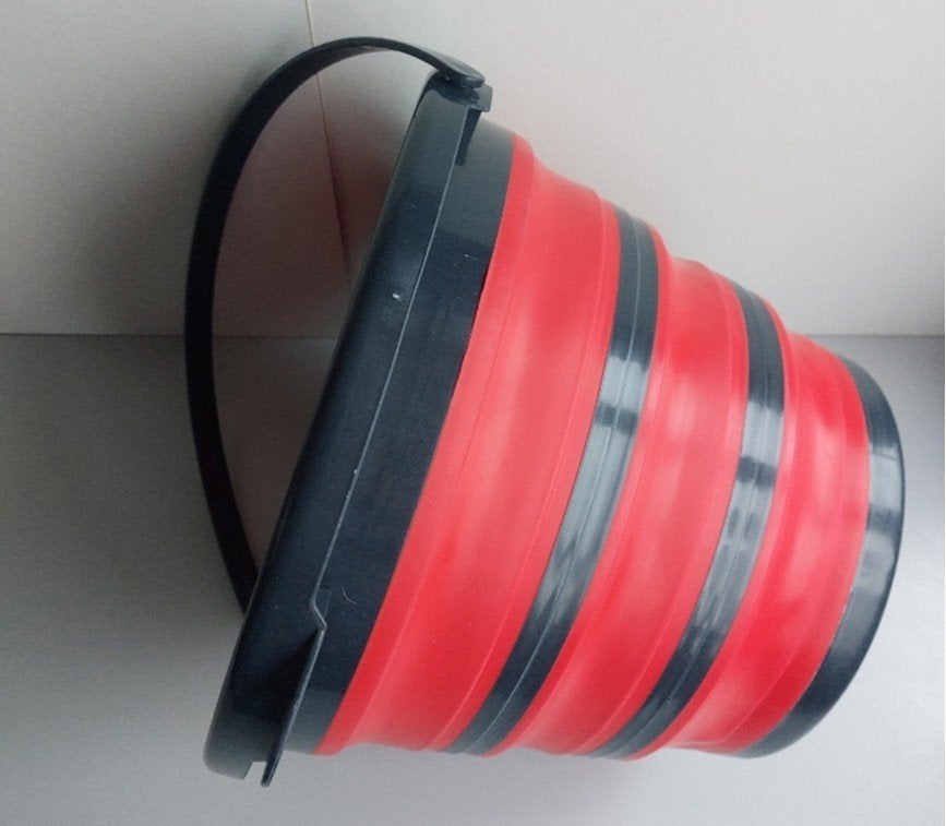 Opvouwbare (Camping-) Emmer (10 liter), z.g.a.n., Ophalen of Verzenden, Zo goed als nieuw
