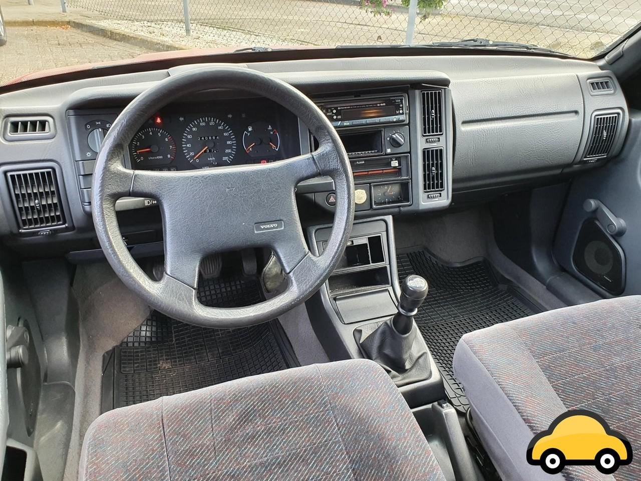 Volvo 440 1.8 I U9 1992 Rood, Auto's, Volvo, Particulier, Benzine, Hatchback, Handgeschakeld, Origineel Nederlands, Rood, Voorwielaandrijving