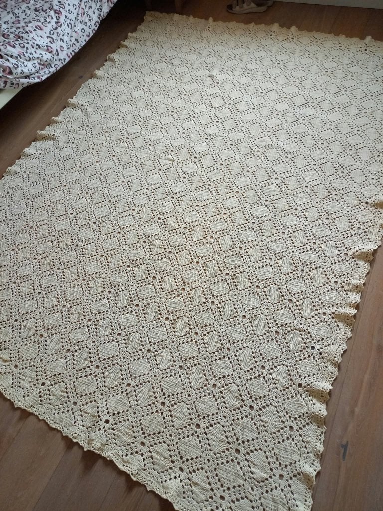 Prachtig vintage gehaakt sprei 250 cm x 180 cm, Overige kleuren, Gebruikt, Ophalen of Verzenden, 180 cm