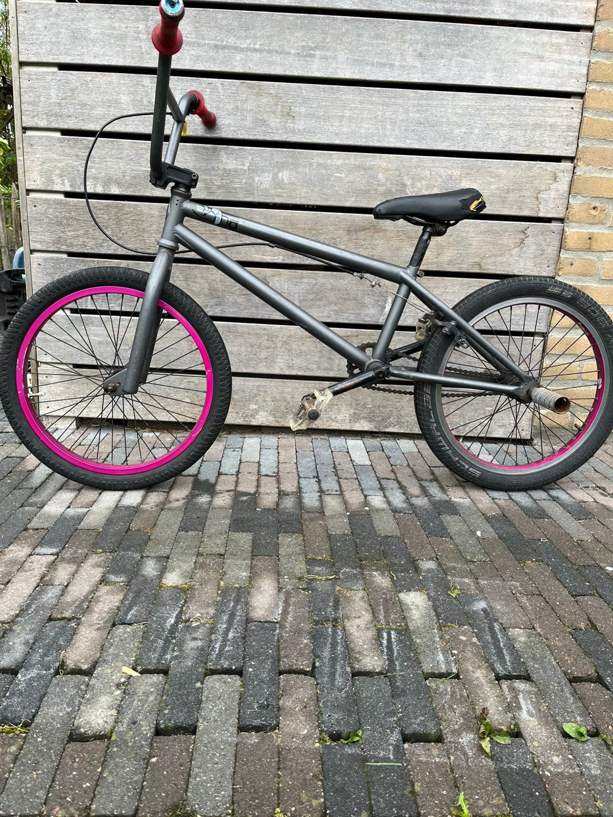 Mooie bmx, Ophalen, Staal, Velgrem, Voetsteunen