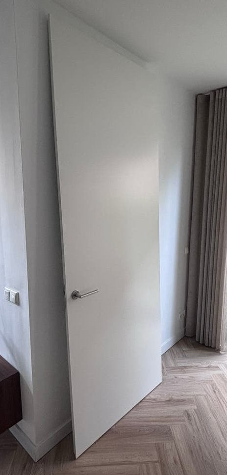 Berkvens binnendeur Verdi – opdek rechts – 93x254,5cm, Eindhoven