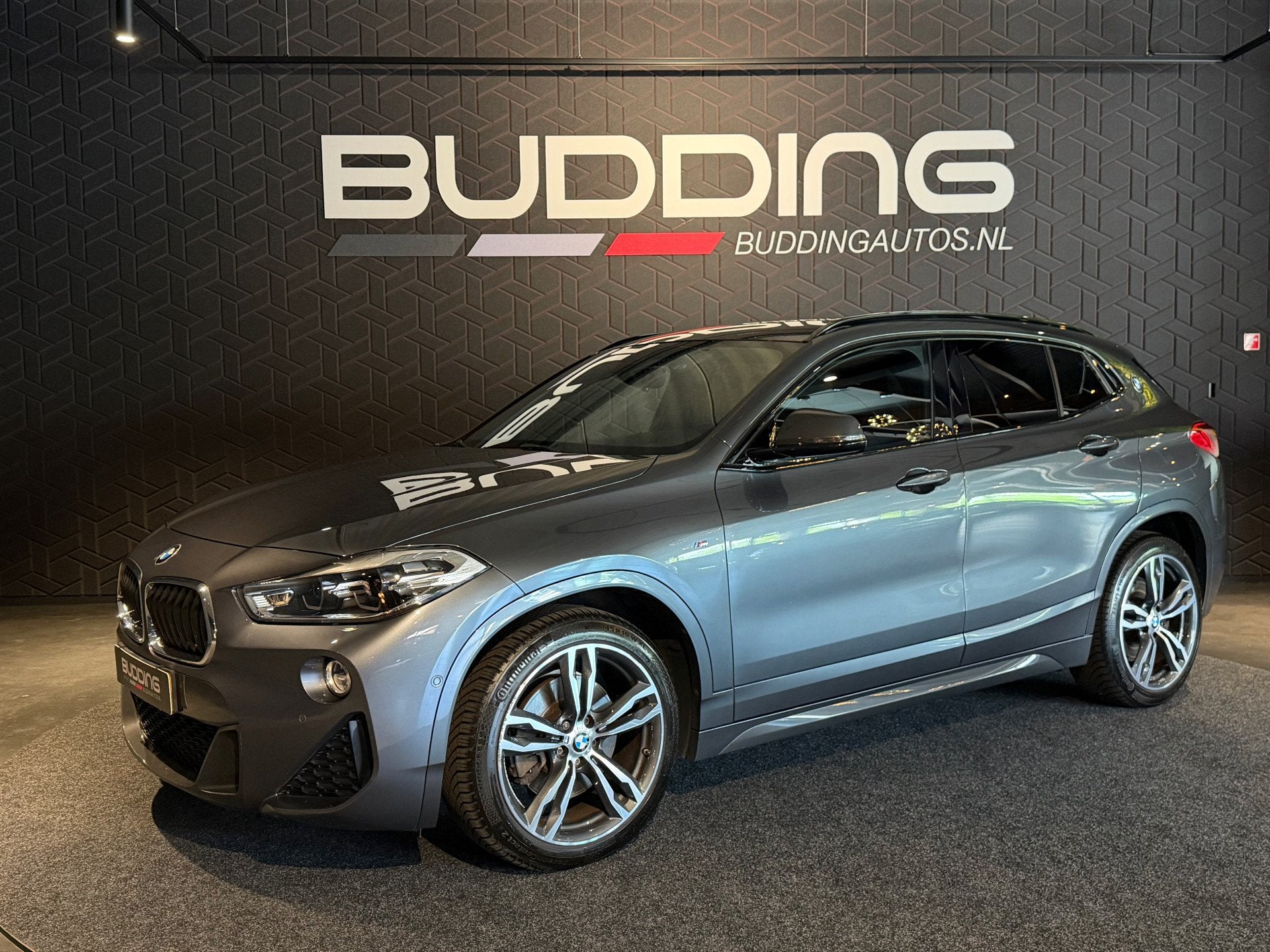 BMW X2 sDrive20i High Exe | M-sport | Head-up (bj 2019), Auto's, BMW, 1998 cc, 1435 kg, SUV of Terreinwagen, 750 kg
