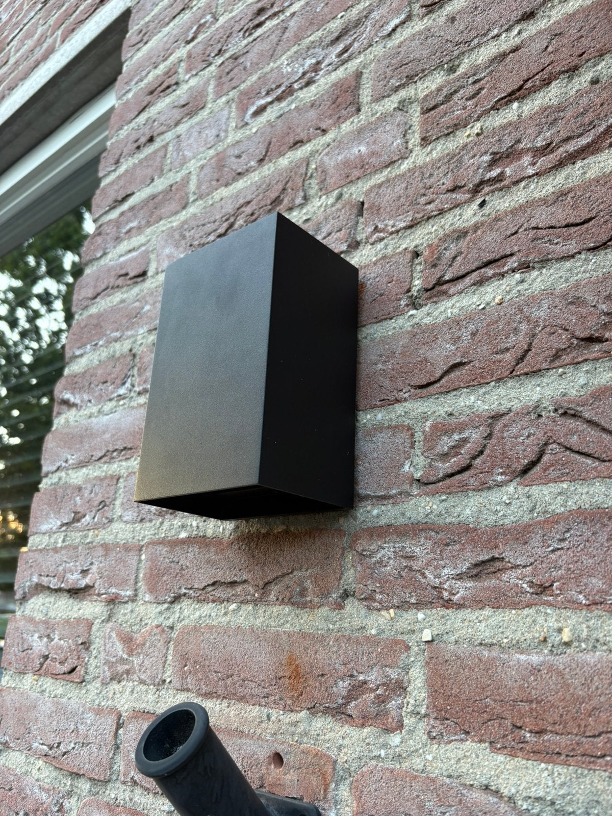 Google Philips Hue buitenlamp, Tuin en Terras, Buitenverlichting, Minder dan 50 watt, Wandlamp, Ophalen of Verzenden, Netvoeding