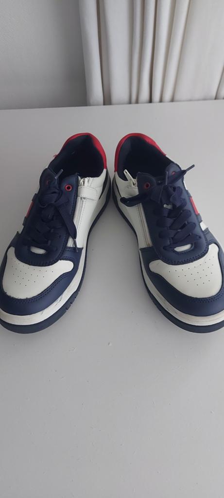 Tommy Hilfiger sneakers maat 38, Ophalen, Zo goed als nieuw, Schoenen