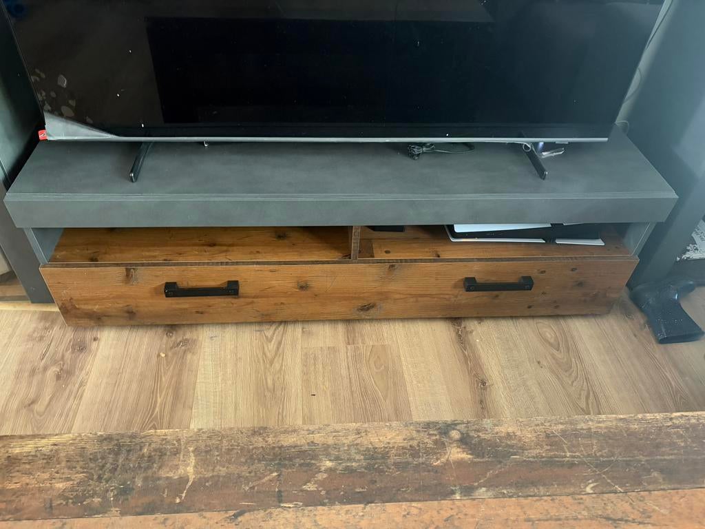 Tv Cabinet + Wall Shelf, Ophalen, 100 tot 150 cm, Zo goed als nieuw, Minder dan 100 cm