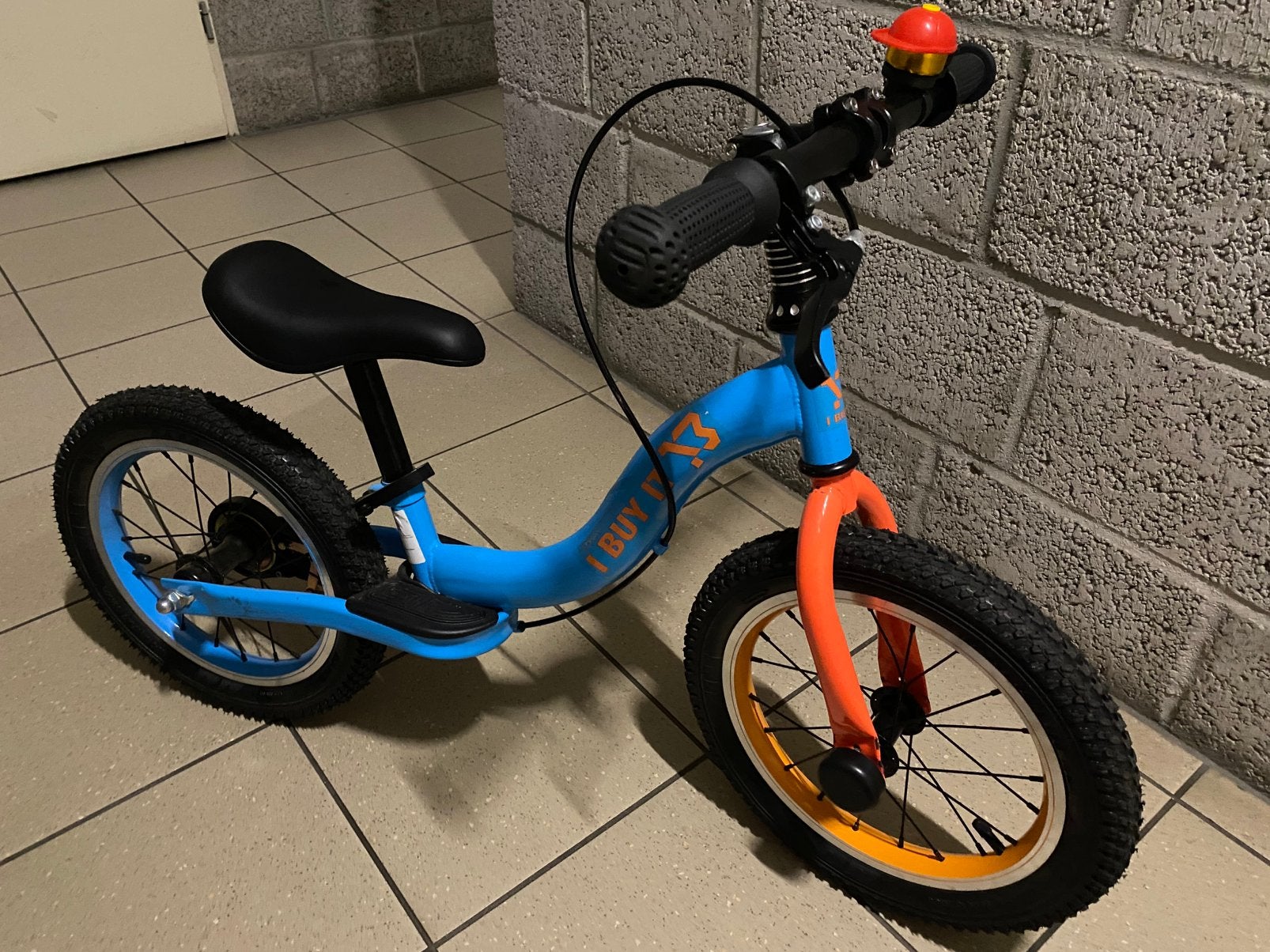 Loopfiets kinderen vanaf 3 jaar met rem, in zeer goed staat, Ophalen, Zo goed als nieuw, Minder dan 16 inch
