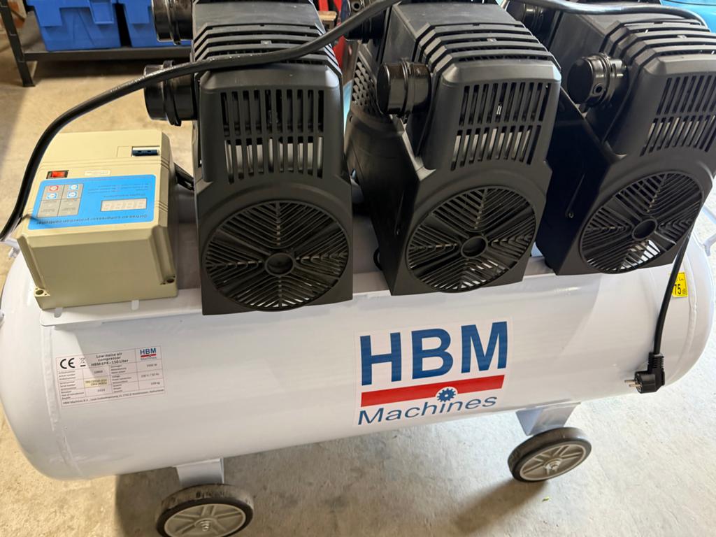 HBM 6 PK - 150 Liter Low Noise Compressor - Model 2, Doe-het-zelf en Verbouw, Compressors, Ophalen, 400 tot 800 liter/min, Zo goed als nieuw
