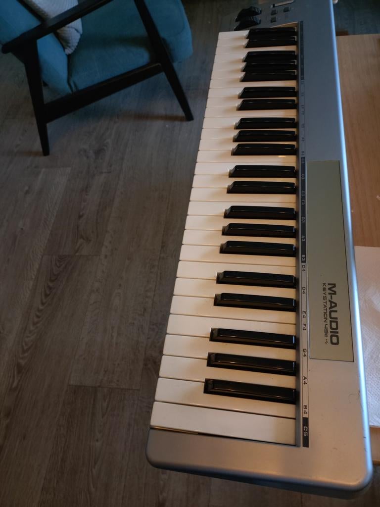 M-Audio Keystation 49 MIDI Keyboard + USB-C, Muziek en Instrumenten, Midi-apparatuur, Ophalen, Gebruikt