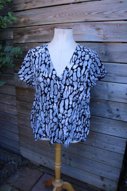 Blouse grijs/ zwart Heart mt XXL Vaste prijs, Maat 46/48 (XL) of groter, Ophalen of Verzenden, Zo goed als nieuw, Heart