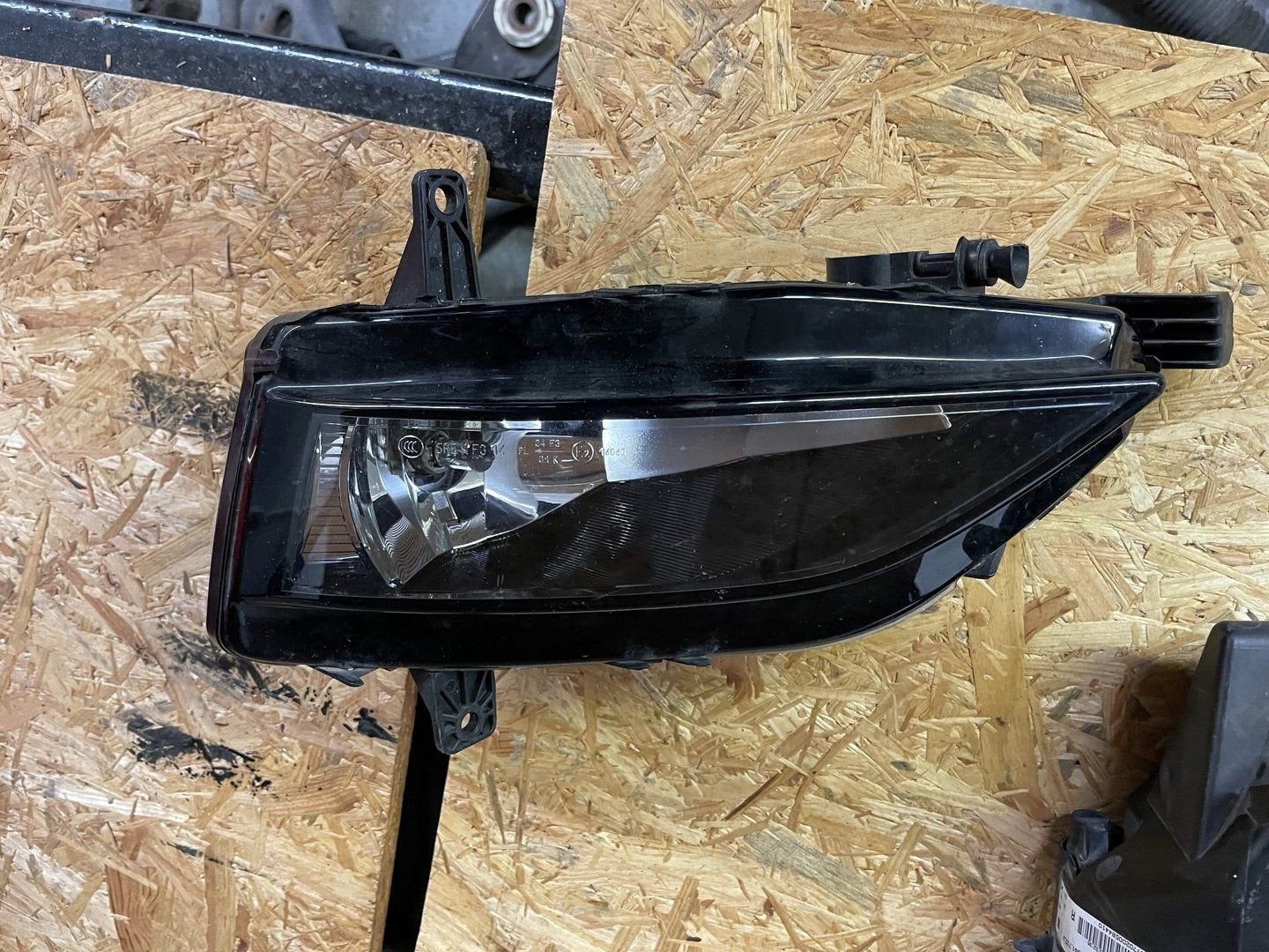 VW golf 7 facelift mistlamp rechts 5G0941662F, Gebruikt, -, -, Ophalen of Verzenden