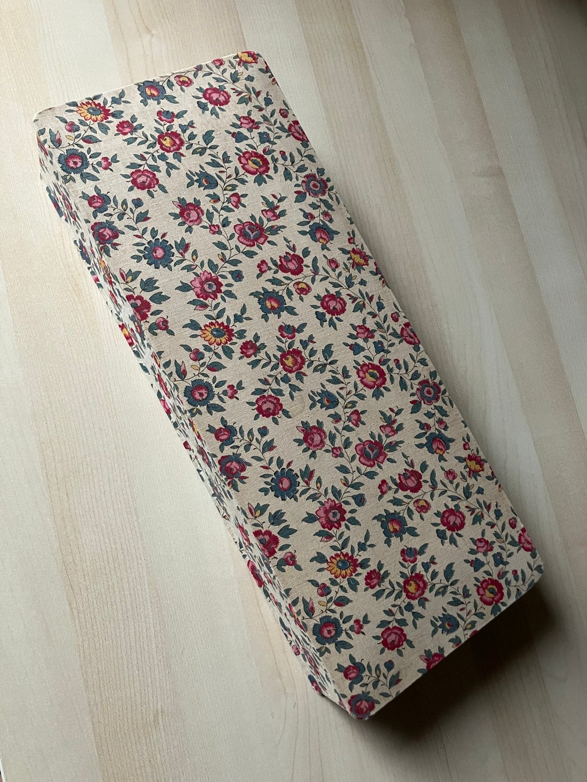 Oude handschoenendoos met bloemenprint, Antiek en Kunst, Antiek | Woonaccessoires, Ophalen of Verzenden