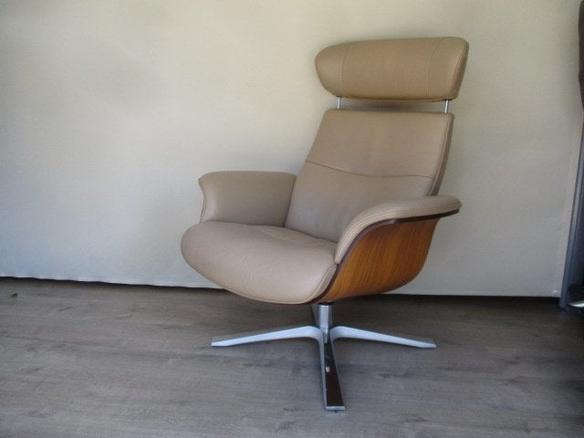 SUPERNETTE Conform time Out beige leder met luxe onderstel, Huis en Inrichting, Ophalen, Zo goed als nieuw, 75 tot 100 cm, Hout