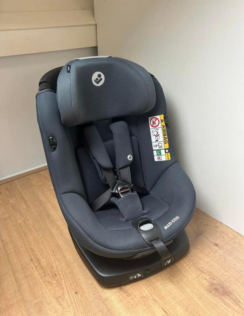 Maxi Cosi Axissfix i-Size autostoel draaibaar, Kinderen en Baby's, Autostoeltjes, Ophalen, 9 t/m 18 kg, Zo goed als nieuw, Isofix