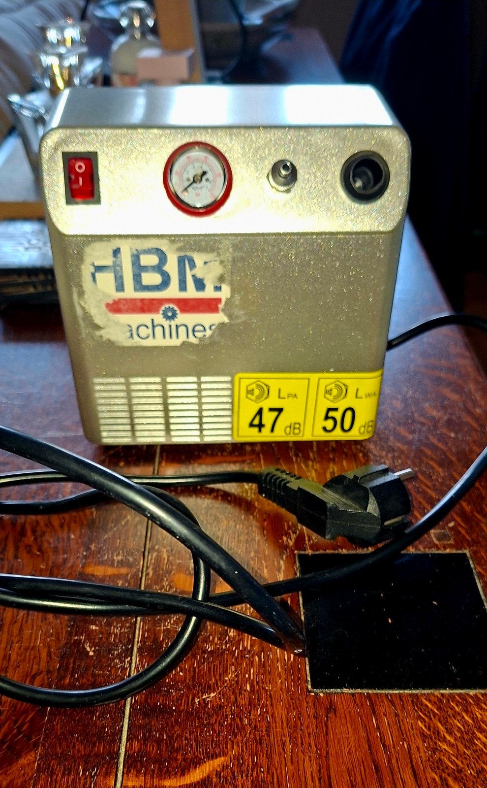 Airbrush compressor, Minder dan 25 liter, Ophalen of Verzenden, Minder dan 200 liter/min