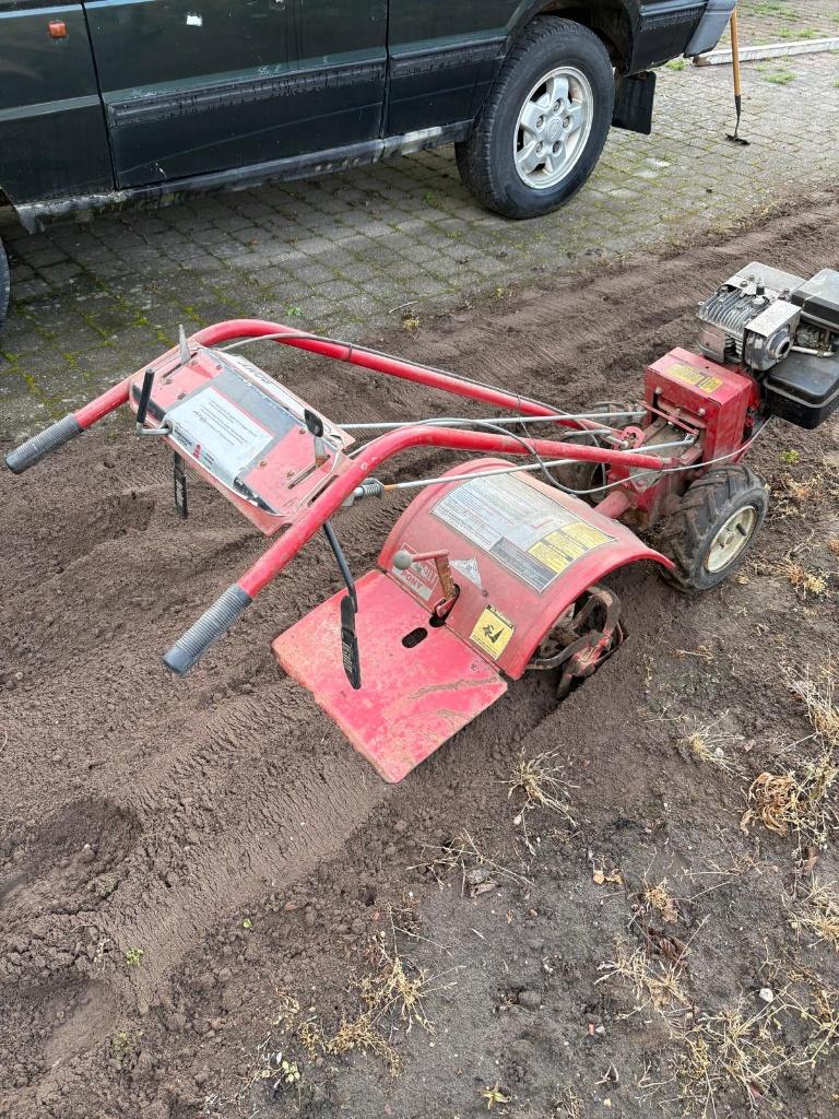 Frees tuinfrees, Doe-het-zelf en Verbouw, Ophalen, Gebruikt, Benzine, Tuinfrees
