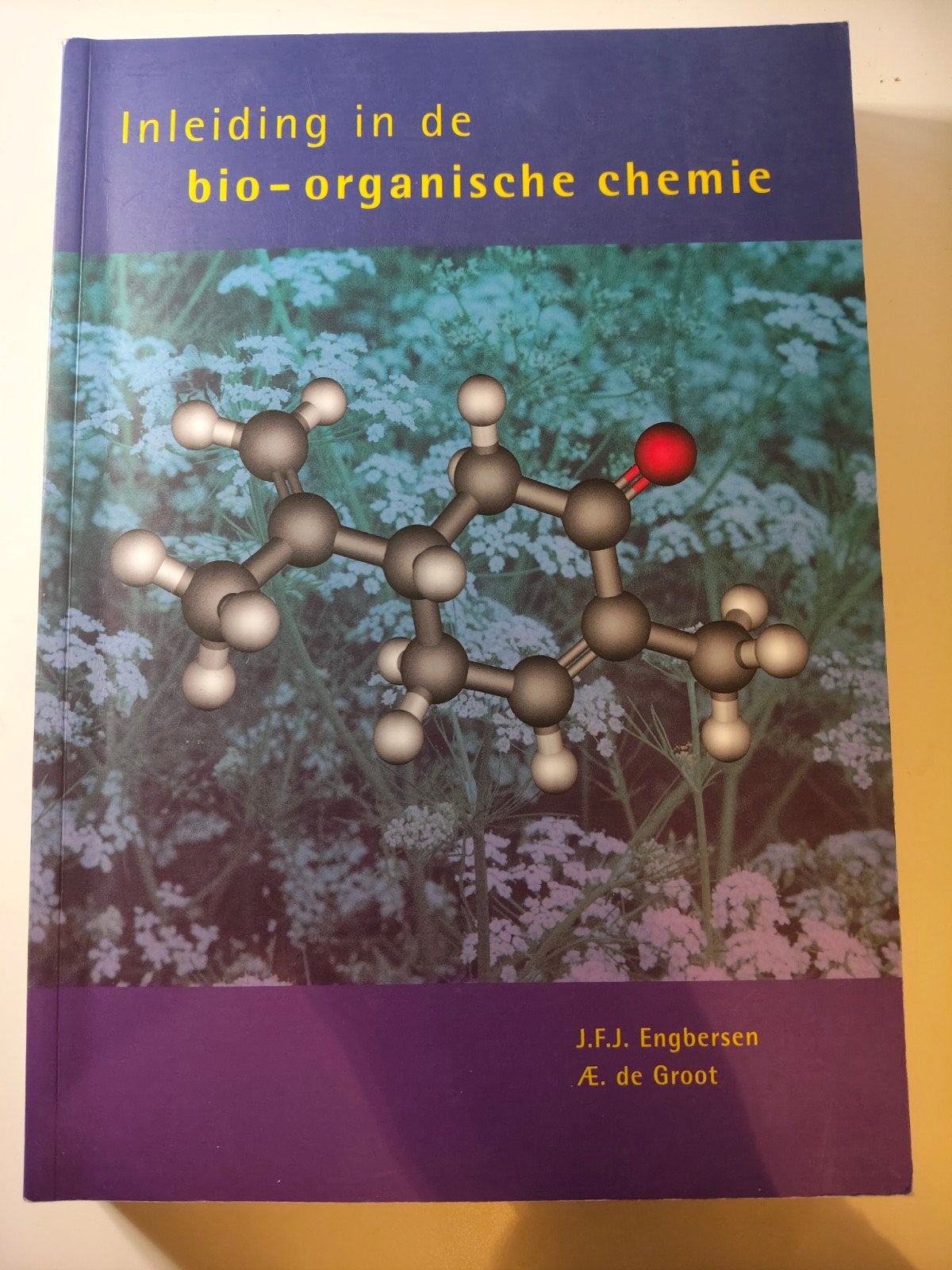 2 boeken over bio-organische chemie, Ophalen of Verzenden, Beta, Zo goed als nieuw, HBO