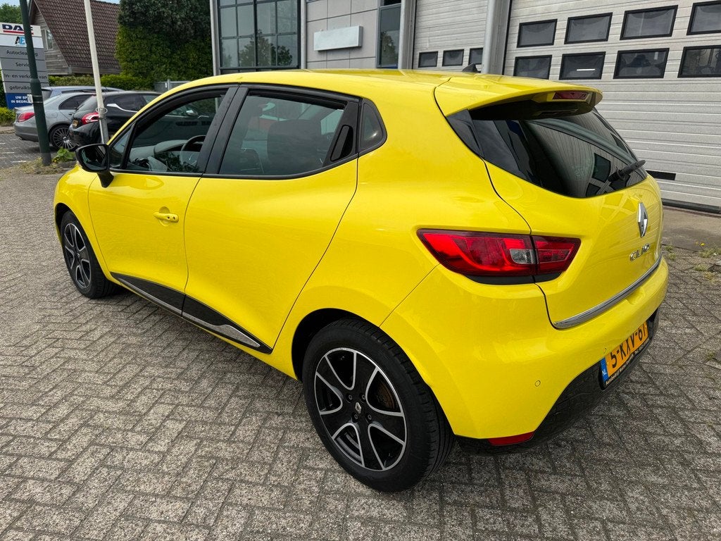 Renault Clio 0.9 TCe Dynamique Airco, Led, Pdc, Voorwielaandrijving, 540 kg, Handgeschakeld, 90 pk