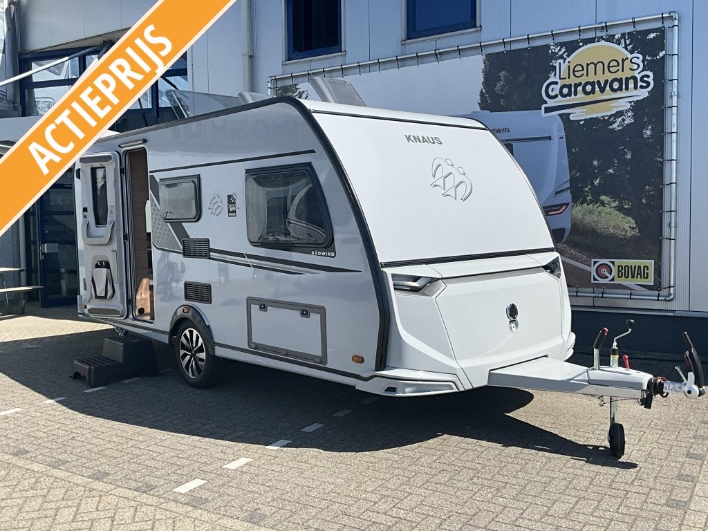 Knaus Sudwind Black Selection 460 EU ENKELE BEDDEN-DESIGN, Caravans en Kamperen, Standaardzit, Bedrijf, Schokbreker, 5 tot 6 meter